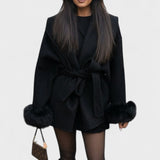 Dagmar™ | Elegant frakke med økopels