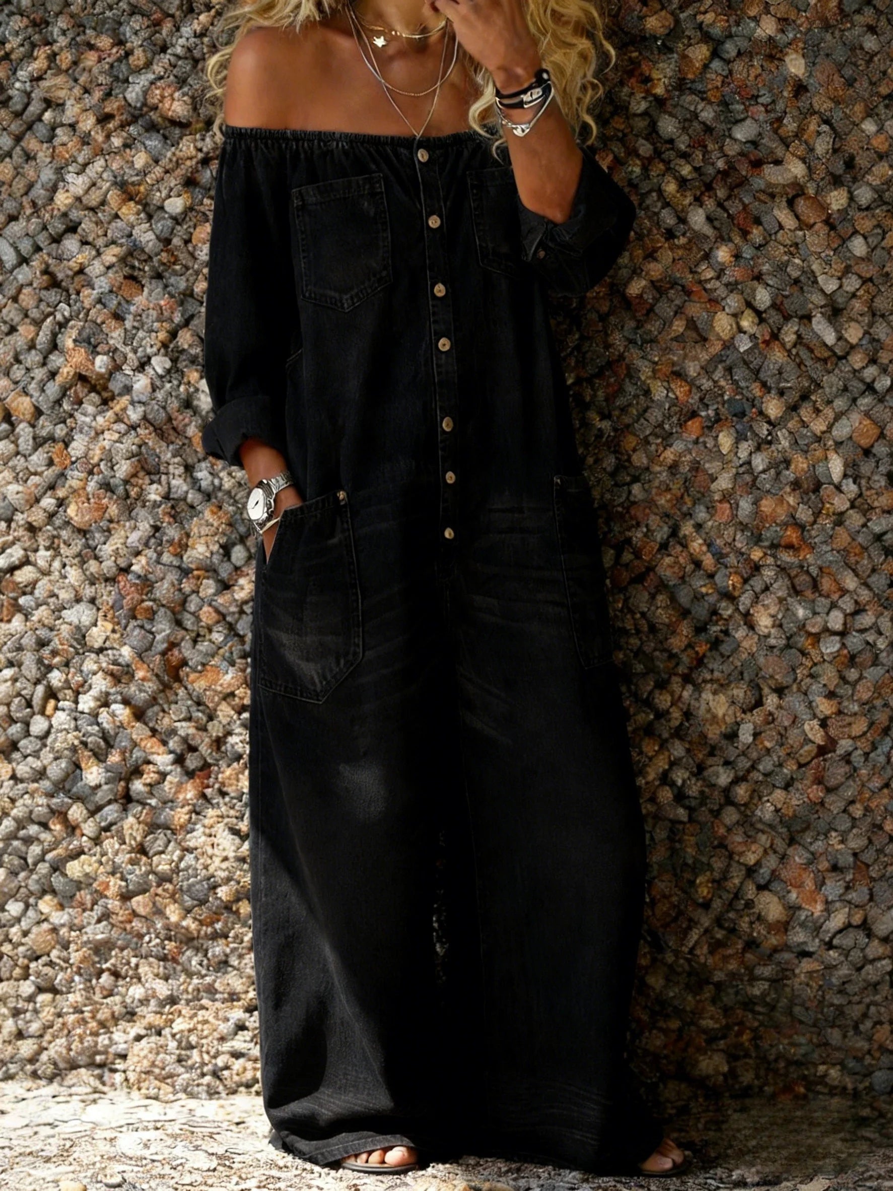 Noa | Denim Jumpsuit med Off-Shoulder Halsudskæring